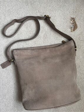 Vintage Coach Medium Bucket Zip Nubuc with Original Hang Tag, Sand Color